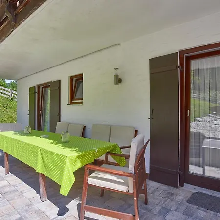 Berganemone Apartament *