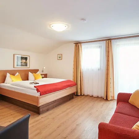 Berganemone Apartment *