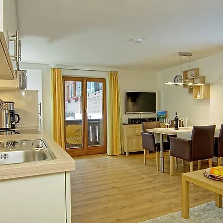 Berganemone Apartment *