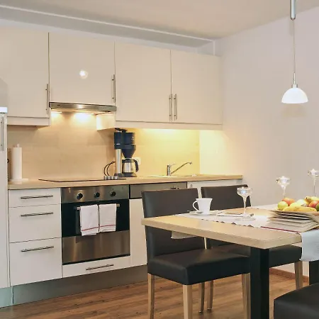 Berganemone Apartment *